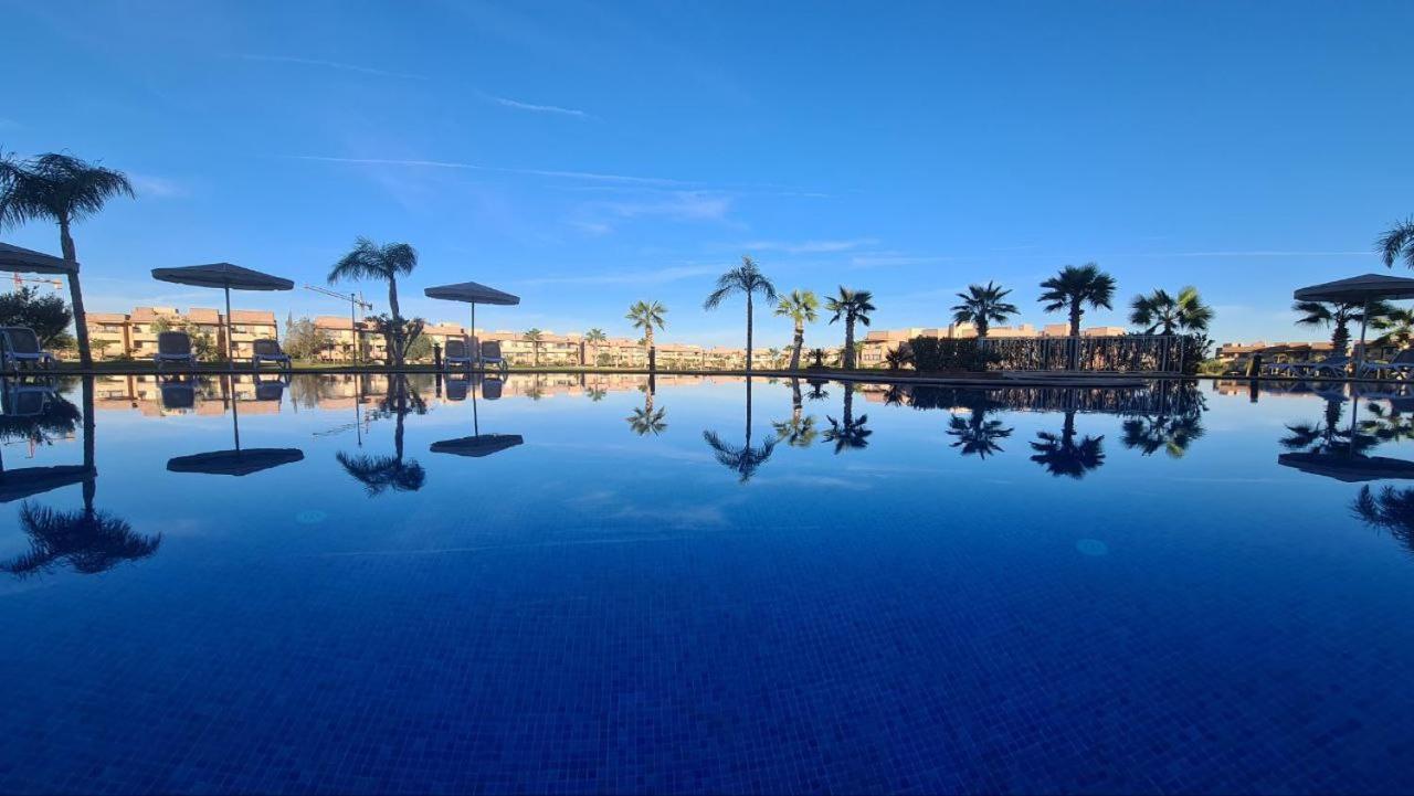 Appartement De Luxe Avec Jardin Vue Sur La Piscine Golf Securise 24H Sur 24 A 5 Minutes De L Aeroport مراكش المظهر الخارجي الصورة